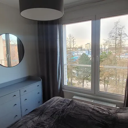 Lux Apartament Skarbowa 1A Free Parking شقة ليشنو