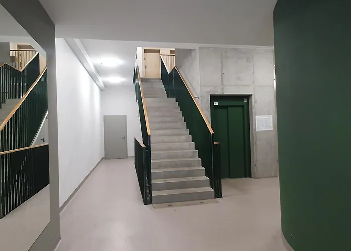 아파트 Lux Skarbowa 1a Free Parking 레스노